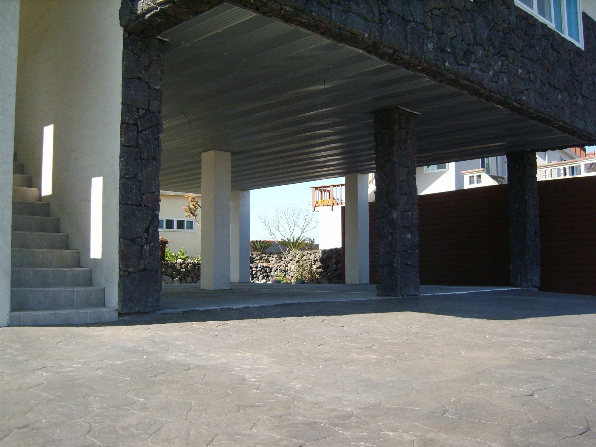 Be Road House Hotel Jeju Exterior photo